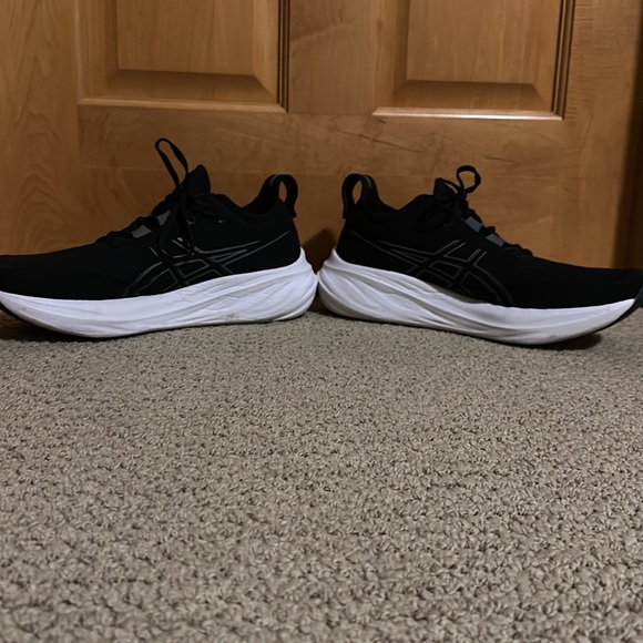 Asics Gel Nimbus 25 Black Running Shoes - Picture 3 of 6